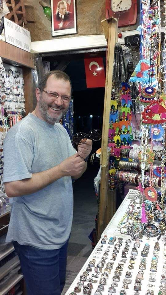 Medya dünyasından acı haber! Usta kameraman evinde ölü bulundu!