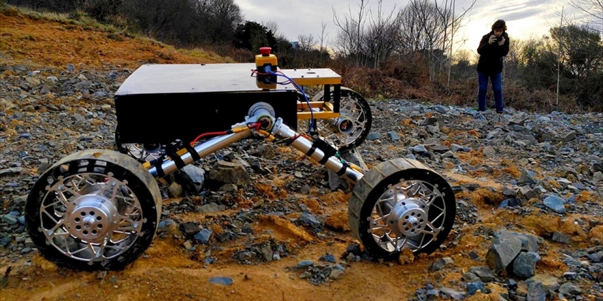 İTÜ'nün Uzay Sahası Aracı Abd'den Derece Getirdi