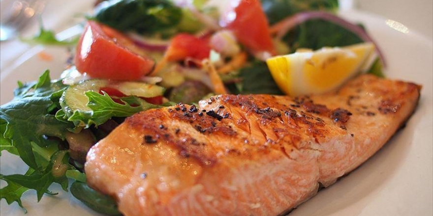 Uzmanından 'İftarı Küçük Porsiyonlarla Yapın' Önerisi