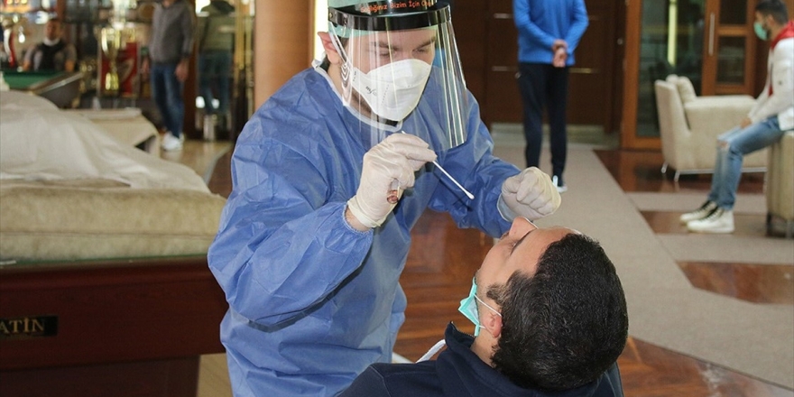 Çaykur Rizespor'da Teknik Heyet Ve Sporcular Kovid-19 Testinden Geçti