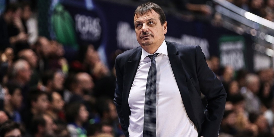 Ergin Ataman Maçların Oynanmasında Israrcı