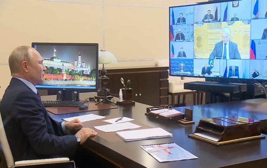 Putin, Rusya Güvenlik Konseyi ile koronavirüsle mücadeleyi konuştu