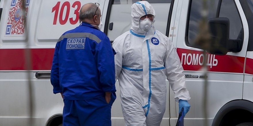 Rusya'da Kovid-19 Vaka Sayısı 200 Bine Yaklaştı