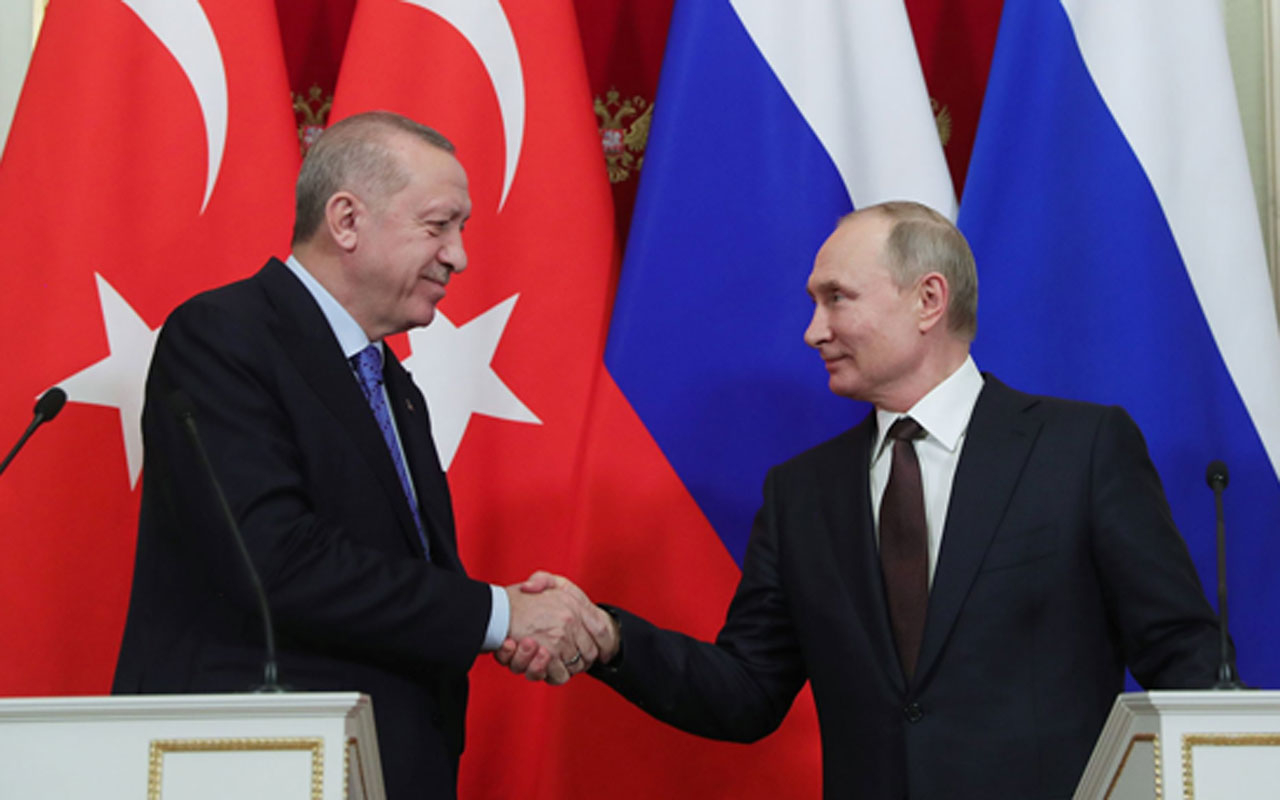 Erdoğan'dan Putin'e mesaj: Değerli dostum, Zafer Gününüzü en içten duygularımla tebrik ediyorum