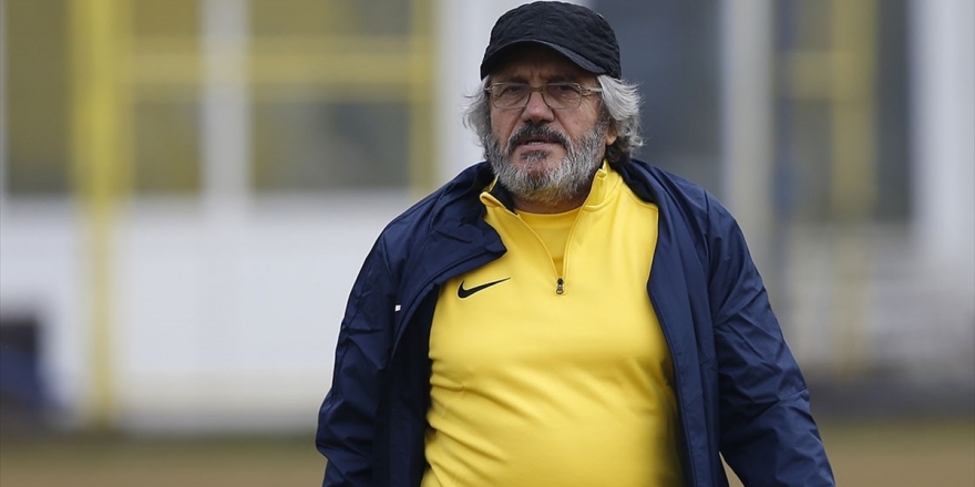 Akçay TFF'nin Ligleri Başlatma Kararını Değerlendirdi: Oynanmamalı