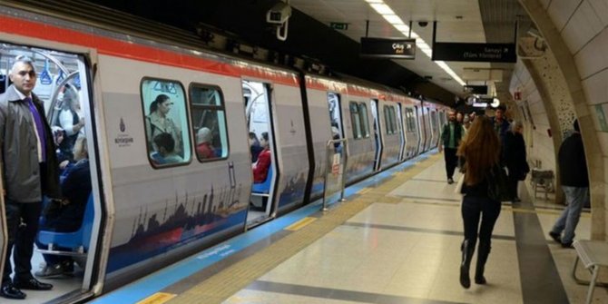 İstanbul'da metro çalışma saatlerine yeni düzenleme
