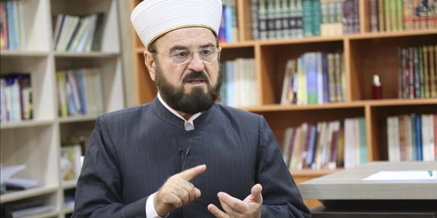 Dünya Müslüman Alimler Birliği: Kovid-19 Önlemlerinin Gevşetildiği Yerlerde Camiler De Açılmalı