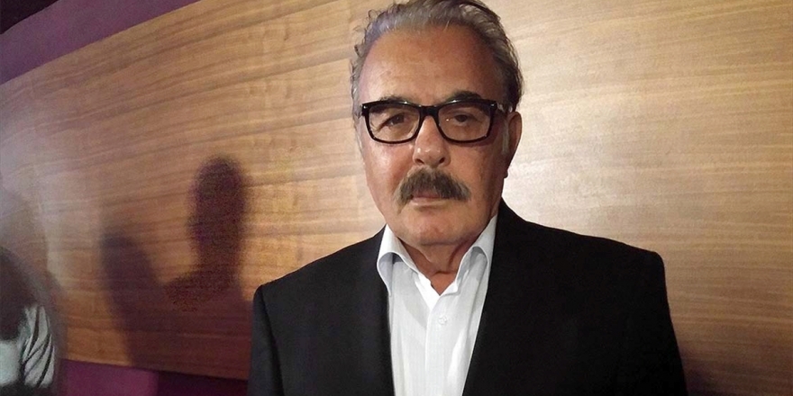 Ünlü Sanatçı Ferdi Tayfur'a Oğlundan Böbrek Nakli Yapıldı