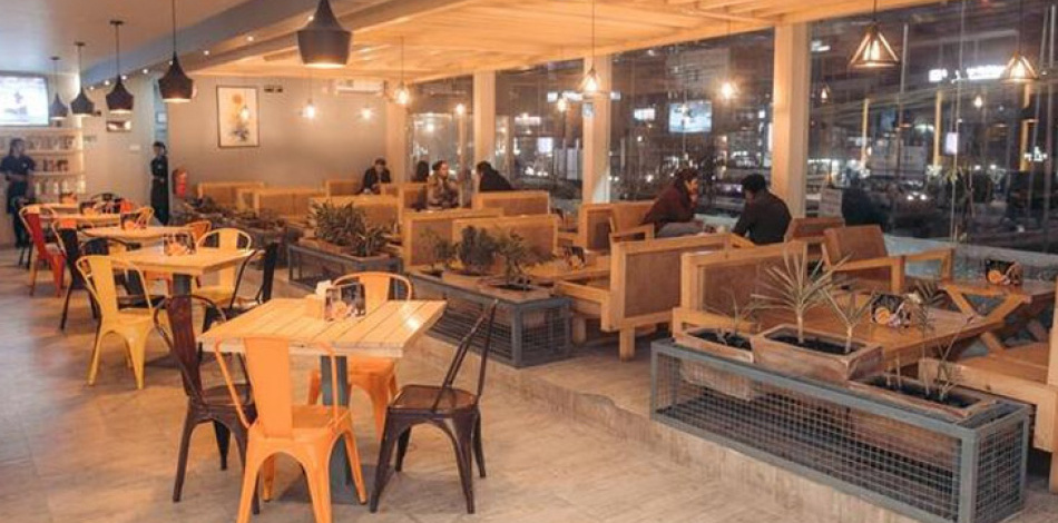 Bilim Kurulu üyesi Prof. Dr. Yavuz: Henüz restoranları ve kafeleri açabilecek aşamada değiliz