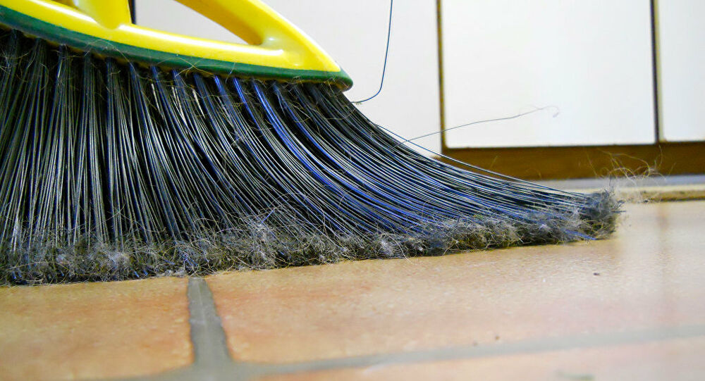 Avustralya'da koronavirüs ilacı diye çamaşır suyu satan kiliseye para cezası kesildi, reklama son vermesi ihtarı çekildi