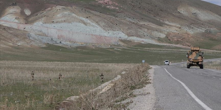 Siyasi Parti Ve Sivil Toplum Örgütleri Terör Saldırısını Kınadı