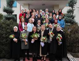 Kerime Yıldız yazdı: LÜTFİYE SELVA ÇAM, NİÇİN SUSUYOR? / ÖZLEM ZENGİN’İN SESİ, DAHA YÜKSEK ÇIKMALI