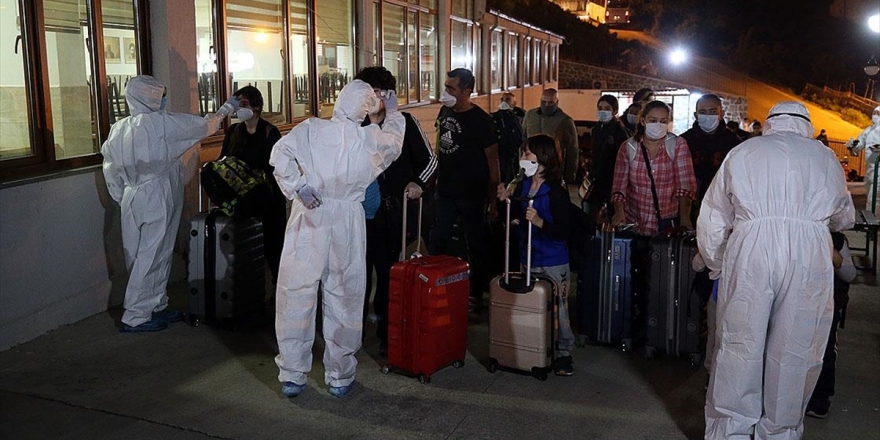 ABD' den Türkiye'ye Getirilen 288 Türk Vatandaşı Trabzon'daki Yurda Yerleştirildi
