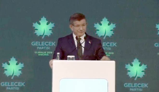 Davutoğlu: "Rantçılardan Alın, Öğrencilere Ücretsiz İnternet Verin"