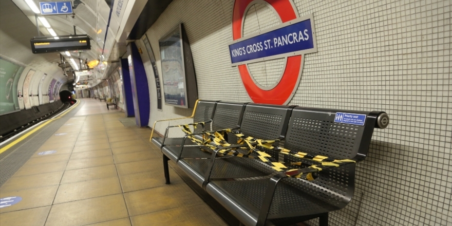 İngiltere'de Kovid-19'dan Ölenlerin Sayısı 34 Bin 796'ya Yükseldi