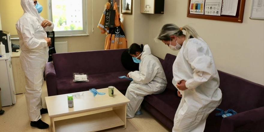 Fedakar 112 Personeli Kovid-19'dan "Dezenfeksiyon Bariyeri" İle Korunuyor