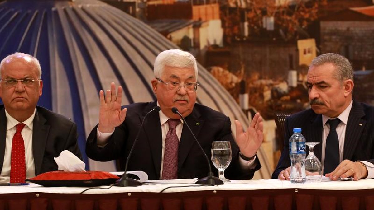 Mahmud Abbas: Filistin, ABD ve İsrail'le varılan tüm anlaşmalardan çekiliyor