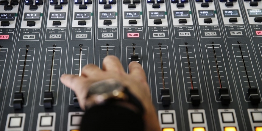 Radyolar Bayramın 2. Gününde Türkiye İçin Tek Ses Olacak