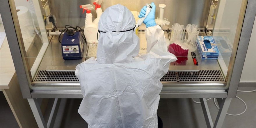 Gönüllü Bilim İnsanlarının Kovid-19 Mesaisi Devam Ediyor