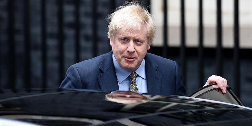 İngiliz Basınından Başbakan Johnson'a Danışman Tepkisi