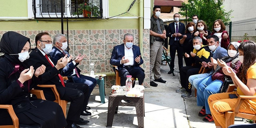 TBMM Başkanı Şentop Tekirdağ'da Şehit Ailelerini Ziyaret Etti