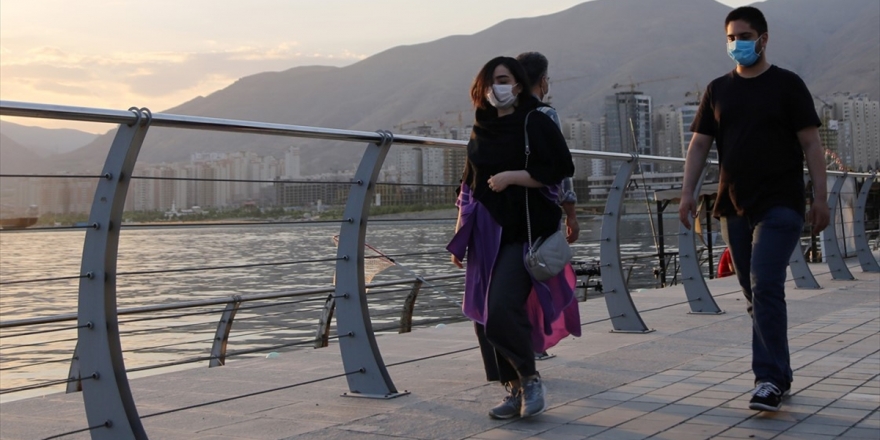 Dünya Genelinde Kovid-19 Bulaşan Kişi Sayısı 5 Milyon 909 Bini Aştı