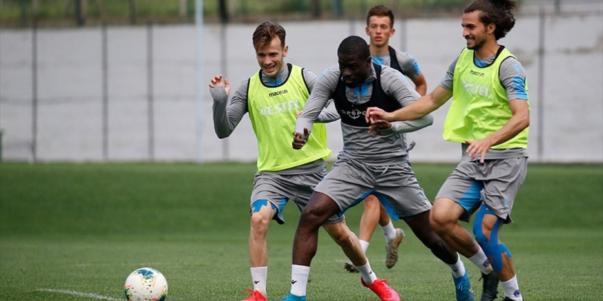 Trabzonspor, Aytemiz Alanyaspor'a Konuk Olacak