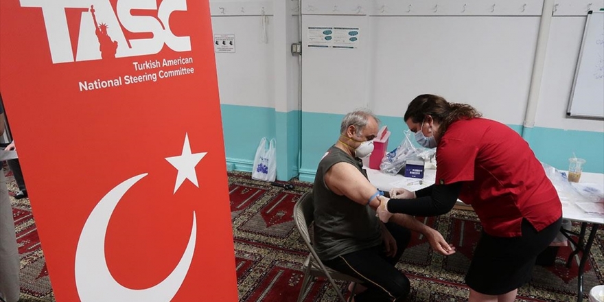 New York'taki Diyanet Camisinde Türklere Ücretsiz Antikor Testi