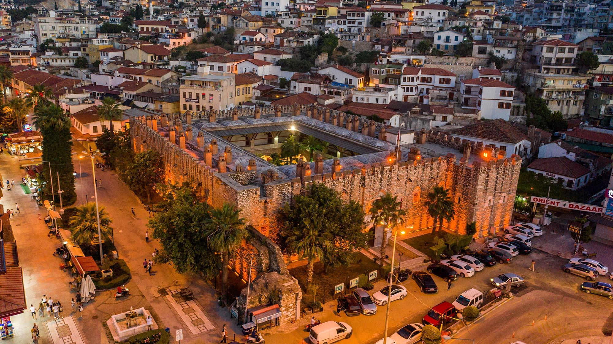 BAŞKAN ÖMER GÜNEL'DEN KENT ESTETİĞİNE ÖZEL BİR DOKUNUŞ DAHA