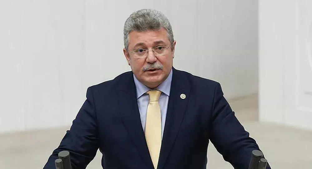 AK Parti Grup Başkanvekili Akbaşoğlu'nun Kovid-19 testi pozitif çıktı