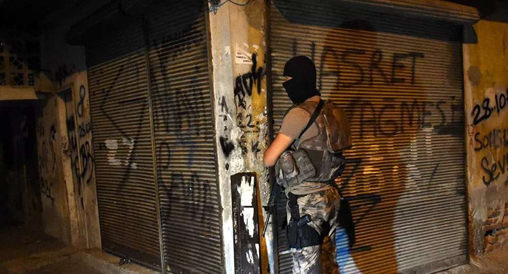 Adana'da IŞİD operasyonu: 3 gözaltı