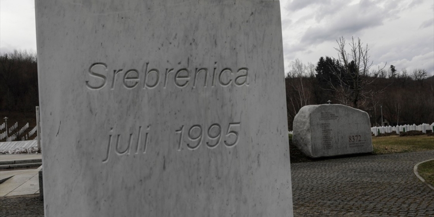 Srebrenitsa'daki Soykırımda Öldürülen 8 Kurbanın Cenazesi 11 Temmuz'da Defnedilecek