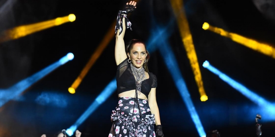 Sertab Erener Yeni Albümünün Konserini Yenikapı'da Gerçekleştirdi