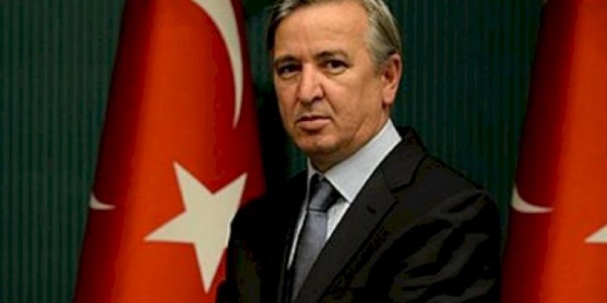 Erdoğan’ın eski sağ kolu açıkladı: Davutoğlu ve Babacan’dan sonra AKP’de yeni hareket