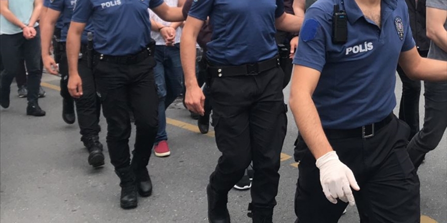 Kiralık Araçlar Üzerinden Dolandırıcılık Yaptıkları Öne Sürülen 22 Kişi Yakalandı