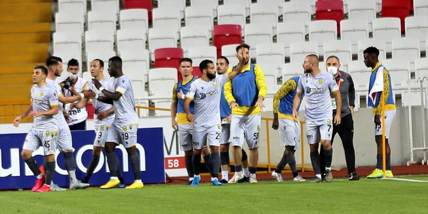 Yeni Malatyaspor Deplasmanda Galip