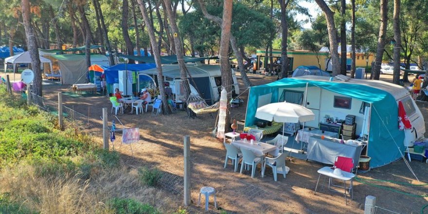Doğa ile iç içe tatil için karavan tercih edenlerin sayısı artıyor