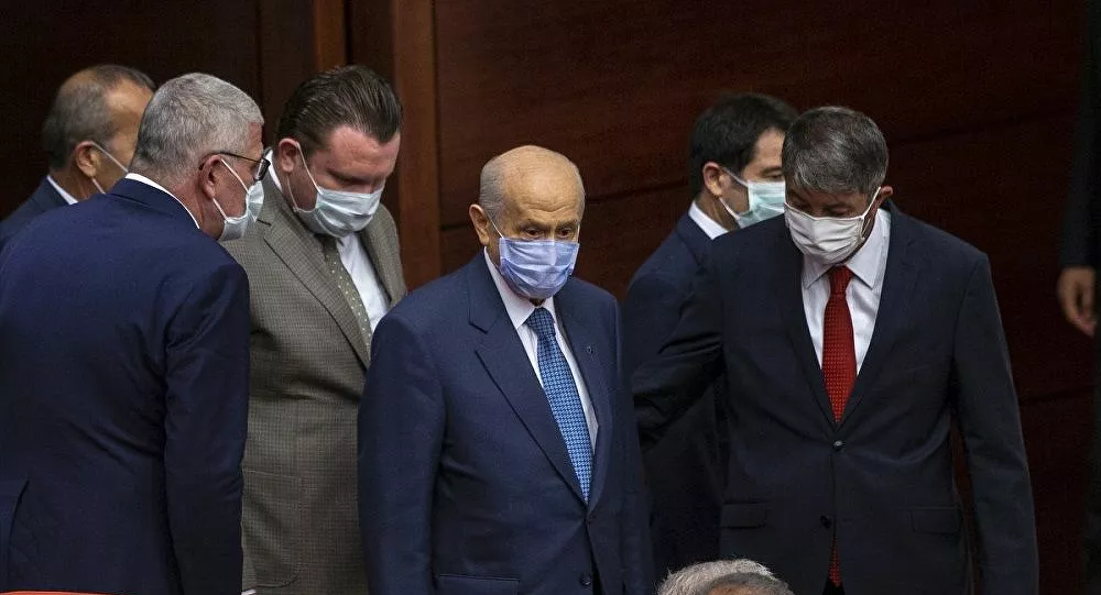 Meclis'te bir ilk: Bahçeli, İYİ Parti'nin teklifine 'kabul' oyu verdi