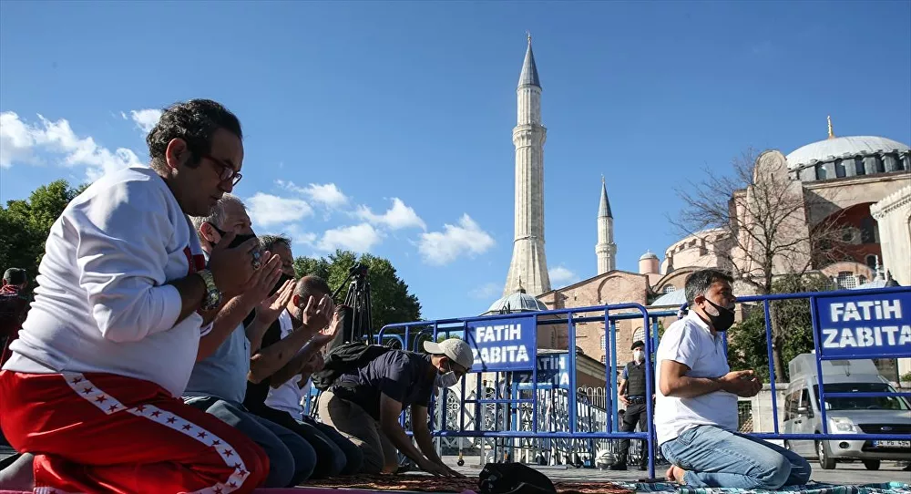 UNESCO'dan Ayasofya açıklaması: Üzüntü duyuyoruz