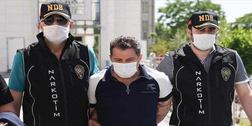 Makam aracıyla uyuşturucu transferi