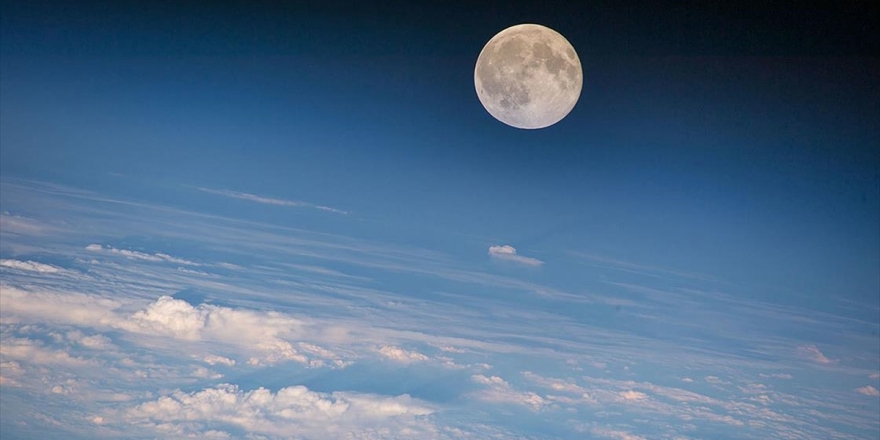 Ay'ın Sanılandan 85 Milyon Daha Genç Olduğu Ortaya Çıktı