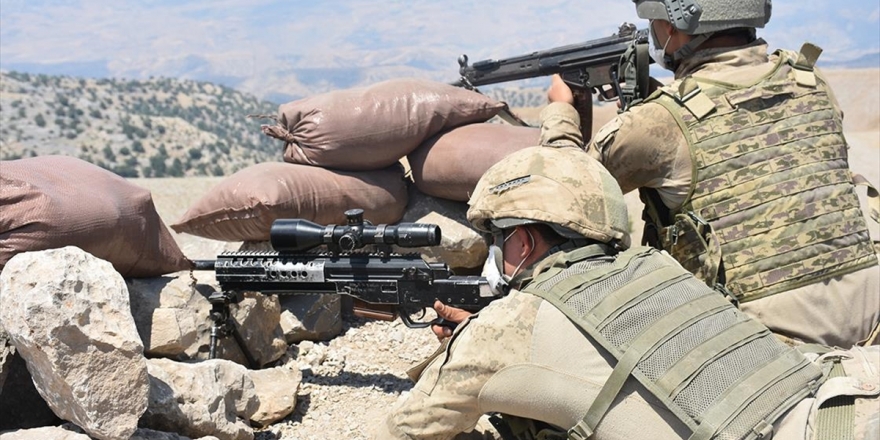 İçişleri Bakanlığı: 5 Sivili Şehit Eden Terörist Etkisiz Hale Getirildi