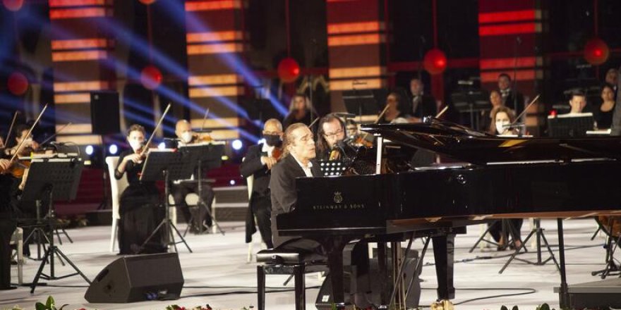 Cumhurbaşkanlığı Külliyesi'nde 15 Temmuz Demokrasi ve Milli Birlik Günü'nün 4'üncü yılına özel konser düzenlendi.