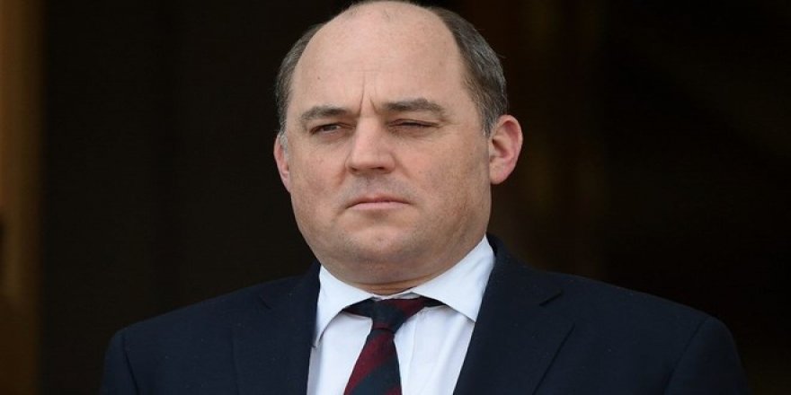 İngiltere Savunma Bakanı Wallace'dan Türkiye'ye İHA övgüsü