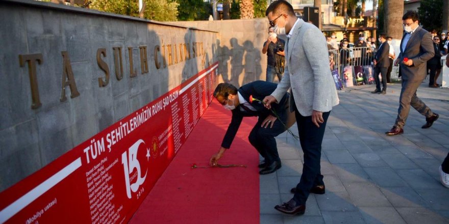 KUŞADASI’NDA 15 TEMMUZ ŞEHİTLERİ ANILDI