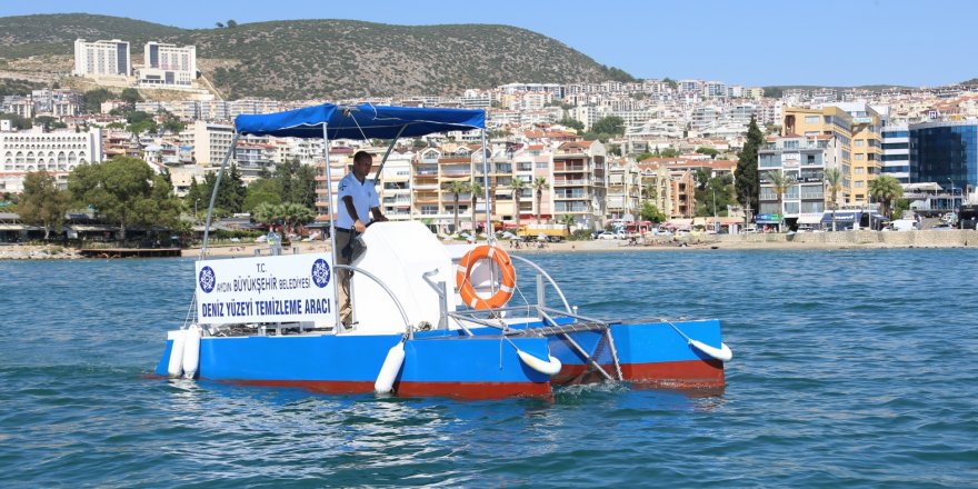 Aydın Büyükşehir Belediyesi sahilleri temizliyor