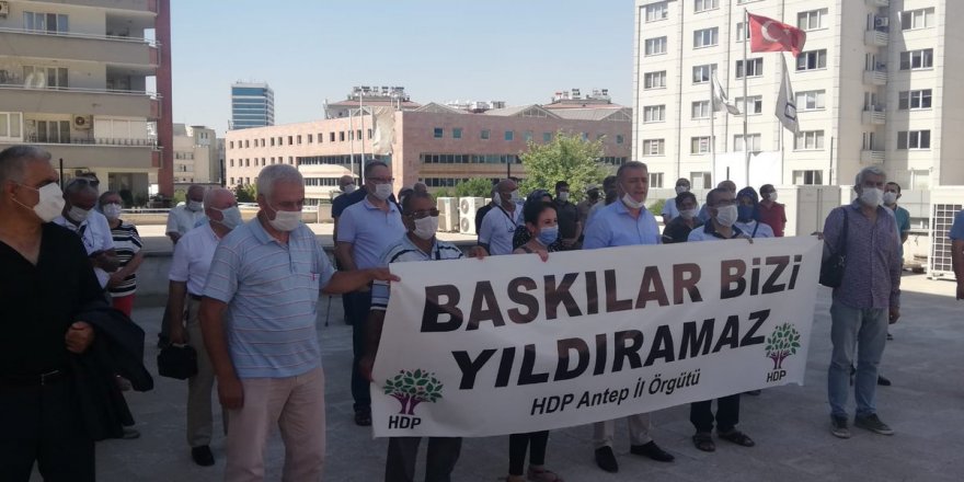 “HDP’ye Operasyonların Nedeni AK Parti’nin Siyaseten Sıkışmışlığıdır’’