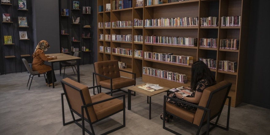 Yıl Sonuna Kadar 20 AVM Kütüphanesi Açılacak