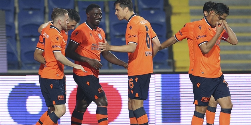 Şampiyonluk Medipol Başakşehir'in Kasasını Dolduracak