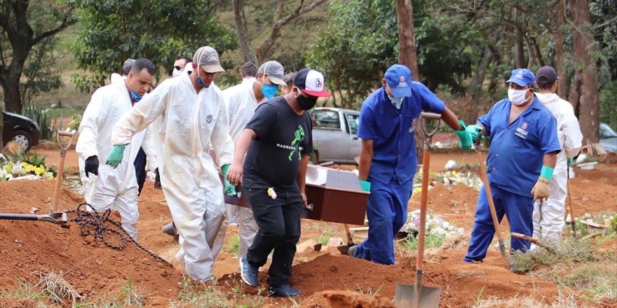 Kovid-19 Nedeniyle Brezilya'da 921, Meksika'da 578, Hindistan'da 543 Kişi Öldü